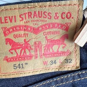 Levi’s 541 Jean